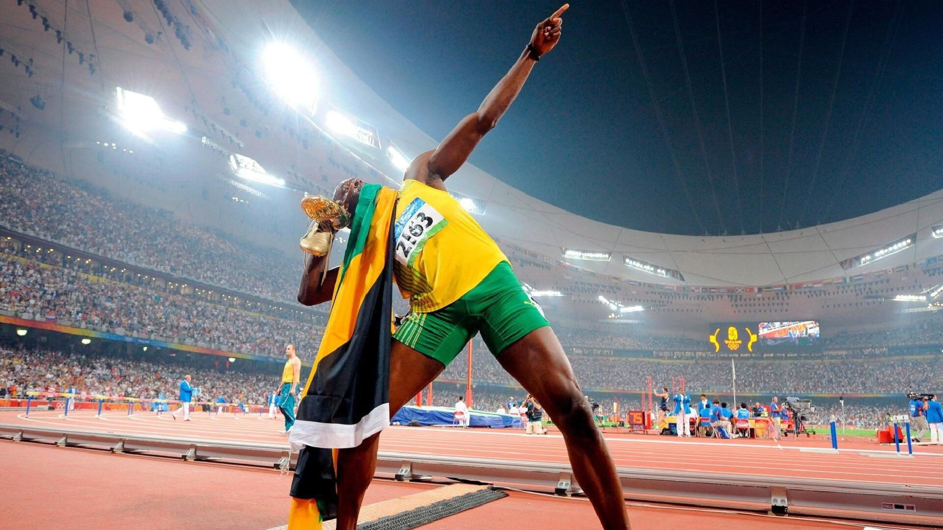 从戴维斯杯到拉沃尔杯，德约科维奇如何以唯一性重写网球历史